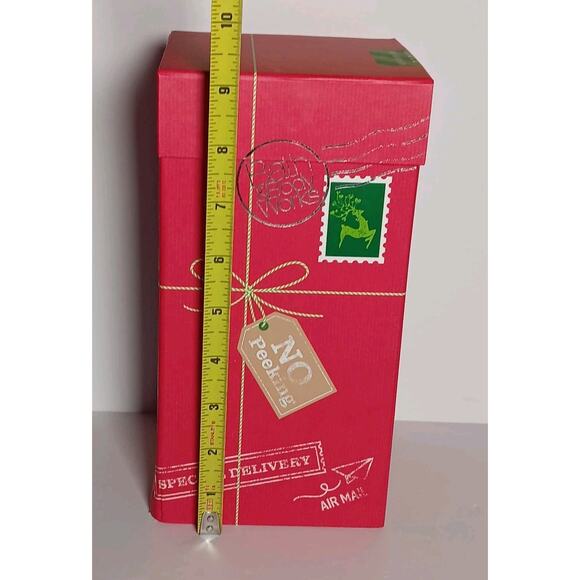 Bath & Body Works EMPTY Gift Box Christmas Red Magnetic Lid 9"H x 4.5" x 4.5" - Picture 8 of 15